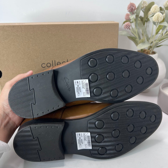 Clarks Whiddon Cap Toe Oxford Leather Shoes Dark Tan 52913 Men's US 8.5M NWD - Picture 10 of 12